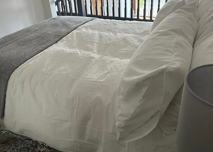 On The River Liffey - Centre דבלין